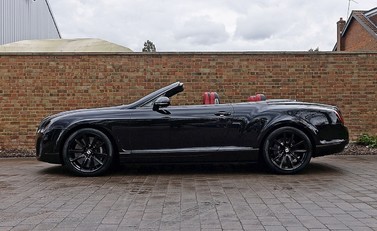 Bentley Continental Supersports Convertible 18