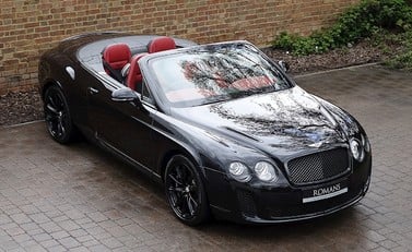 Bentley Continental Supersports Convertible 20