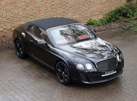 Bentley Continental Supersports Convertible 22