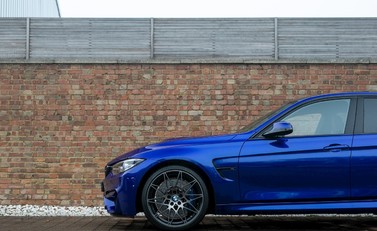 BMW M3 Competition Package 22