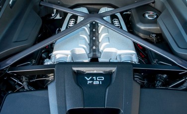 Audi R8 V10 Plus 29