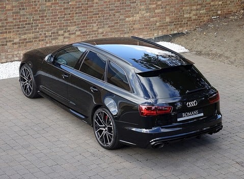 Audi RS6 Avant Performance 12