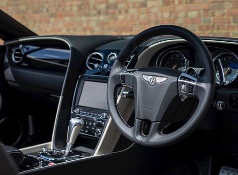 Bentley Continental GT Speed Convertible 13