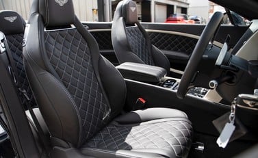 Bentley Continental GT Speed Convertible 14