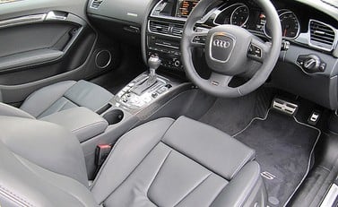 Audi RS5 7