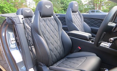 Bentley Continental GT Speed Convertible 9