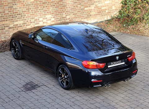 BMW M4 Coupe 10