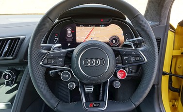 Audi R8 V10 Plus 21