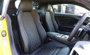 Audi R8 V10 Plus 27