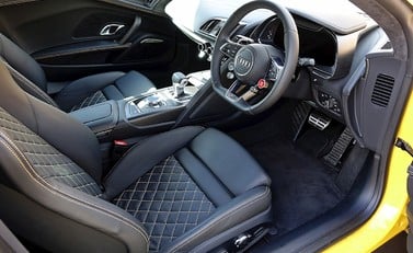 Audi R8 V10 Plus 28