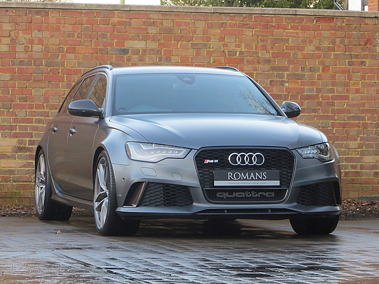 Used Audi RS6 Cars For Sale In Surrey UK | Romans International