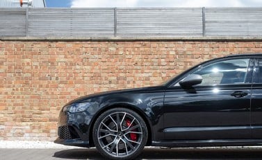 Audi RS6 Avant Performance 28