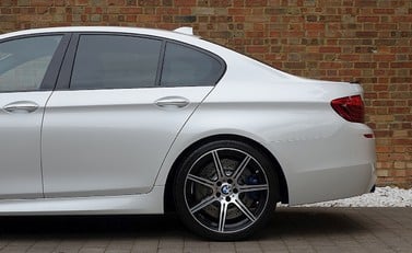 BMW M5 Competition Edition 11