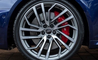 Audi RS4 Avant Vorsprung 10