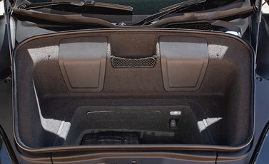 Audi R8 V10 Plus Spyder 32
