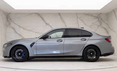 BMW M3 Competition xDrive 2