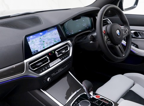 BMW M3 Competition xDrive 16