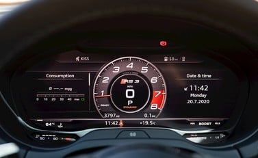 Audi RS3 Sportback Sport Edition 18