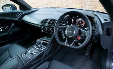 Audi R8 V10 Plus 20
