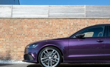 Audi RS6 Avant Performance 26