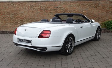 Bentley Continental Supersports Convertible ISR 3