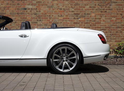 Bentley Continental Supersports Convertible ISR 19