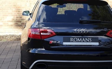 Audi RS4 Avant Limited Edition 4