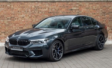 BMW M5 Competition 6