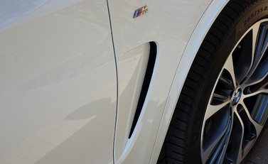 BMW X5 M50d 25