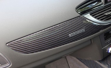 Audi RS6 Avant Performance 20