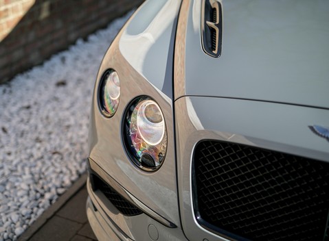 Bentley Continental Supersports 19