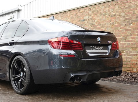 BMW M5 Competition Package 26