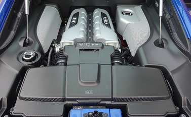Audi R8 LMX 5
