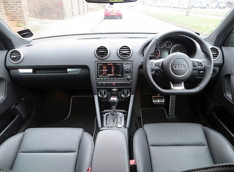 Audi RS3 Sportback 10