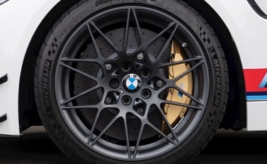BMW M4 DTM Champion Edition 10