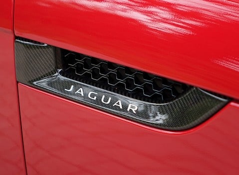 Jaguar F-Type V6 Coupe 23