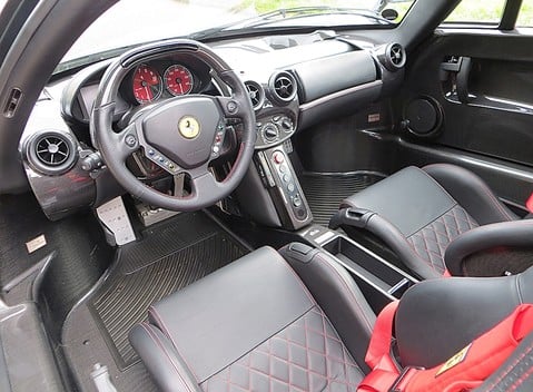 Ferrari Enzo 8
