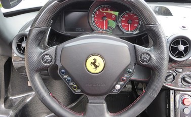 Ferrari Enzo 11