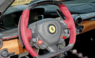 Ferrari LaFerrari 25