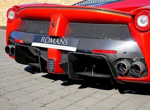 Ferrari LaFerrari 27