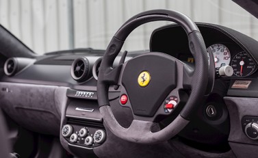 Ferrari 599 SA Aperta 13