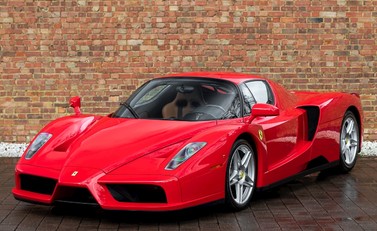 Ferrari Enzo 6