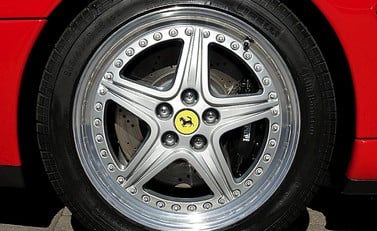 Ferrari 550 Barchetta Pininfarina 11