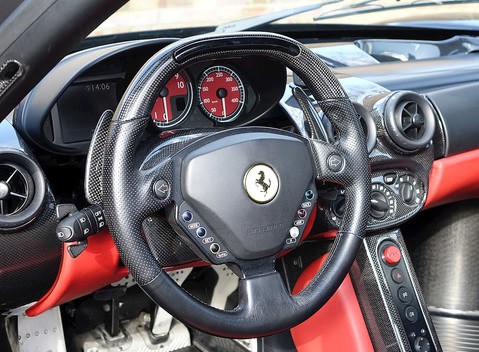 Ferrari Enzo 13