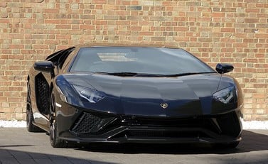 Lamborghini Aventador S 1