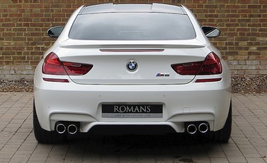 BMW M6 Coupe 8