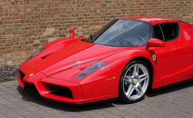 Ferrari Enzo 18