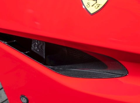 Ferrari Portofino 28