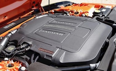 Jaguar F-Type S V6 Coupe 32