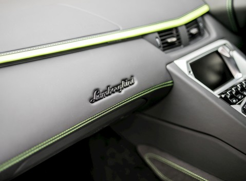 Lamborghini Aventador S 15